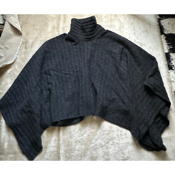 ALEXANDRA BARTLETT 100% Wool Turtleneck Sweater Poncho Top Dark Gray Charcoal - Picture 16 of 16